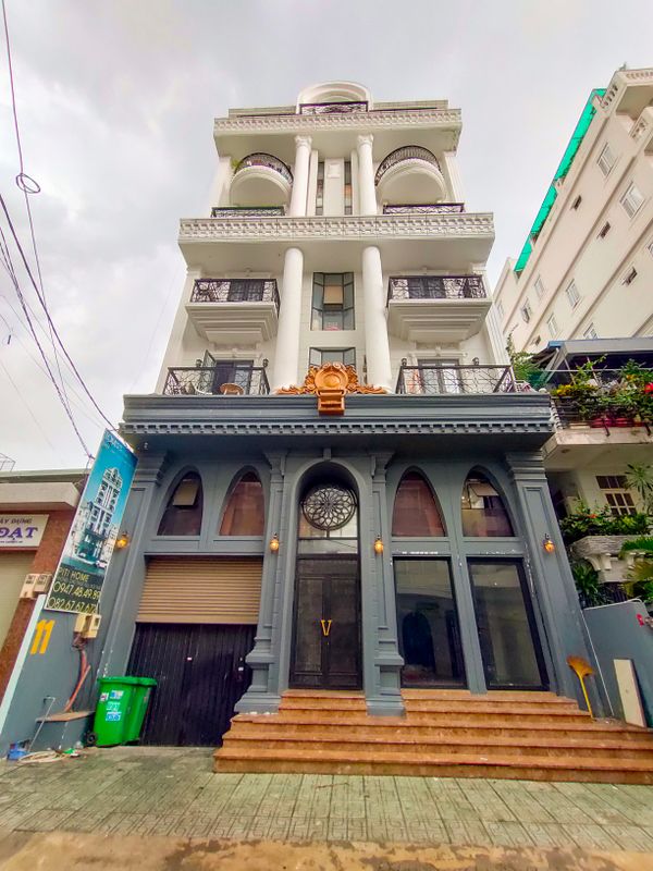 Piti Service Apartment