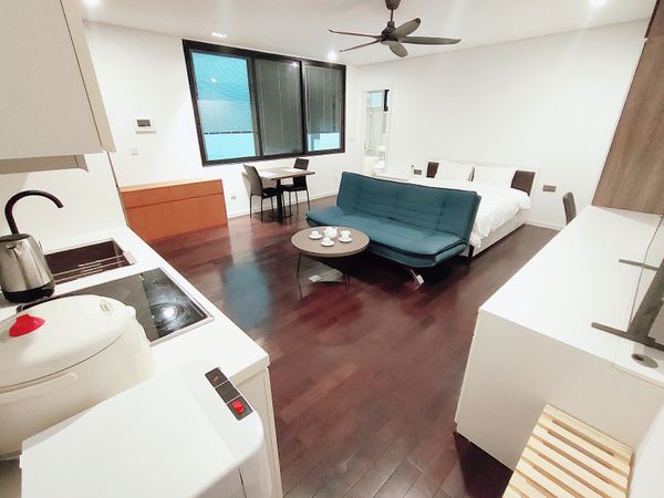 Louis Apartment 