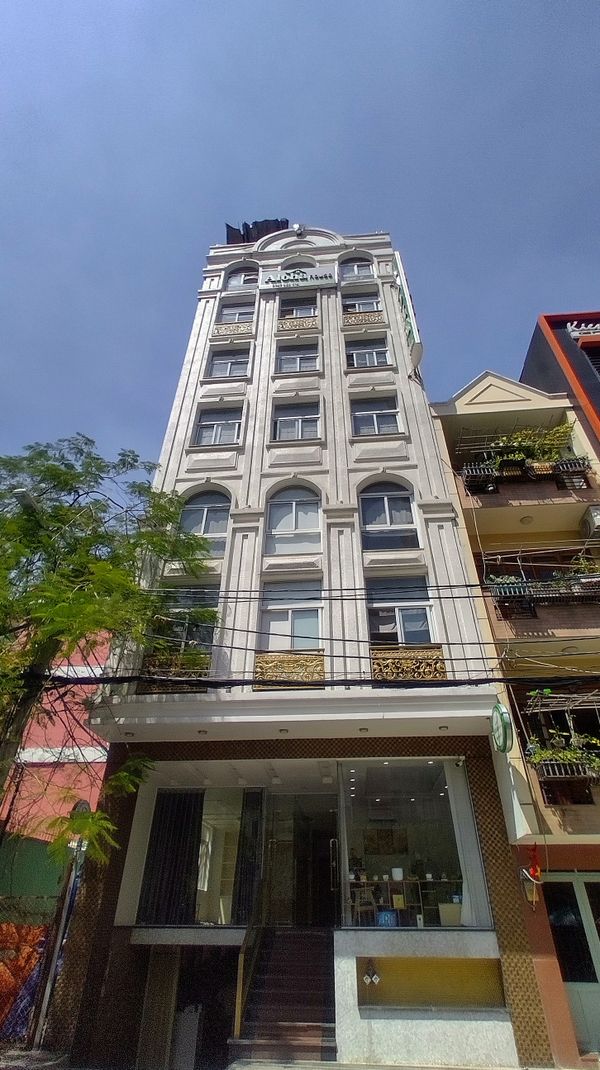 Aloha House Cách Mạng Tháng 8