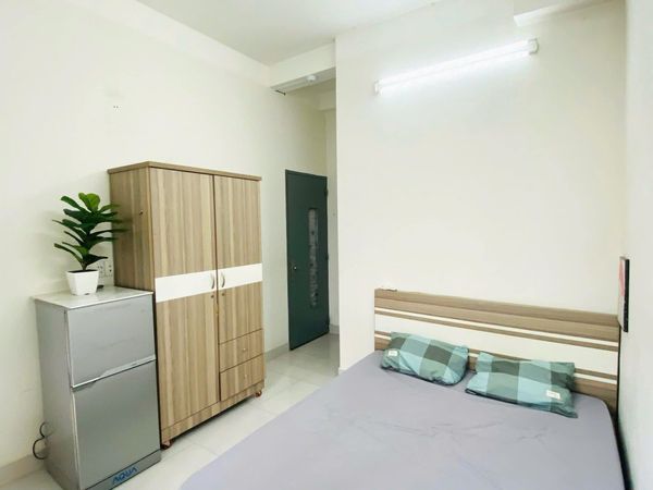 8 Hồ Xuân Hương