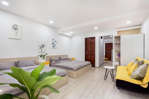 Dlux Saigon Condo