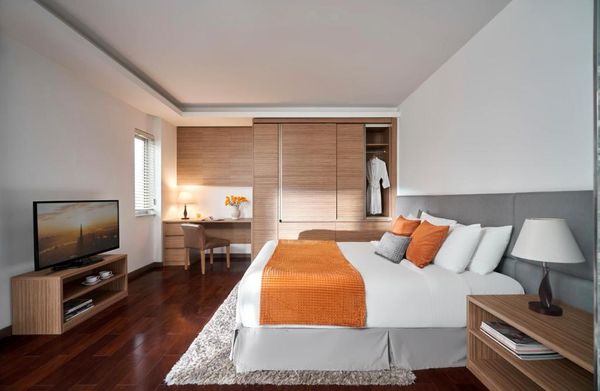 Oakwood Hotel & Apartments 