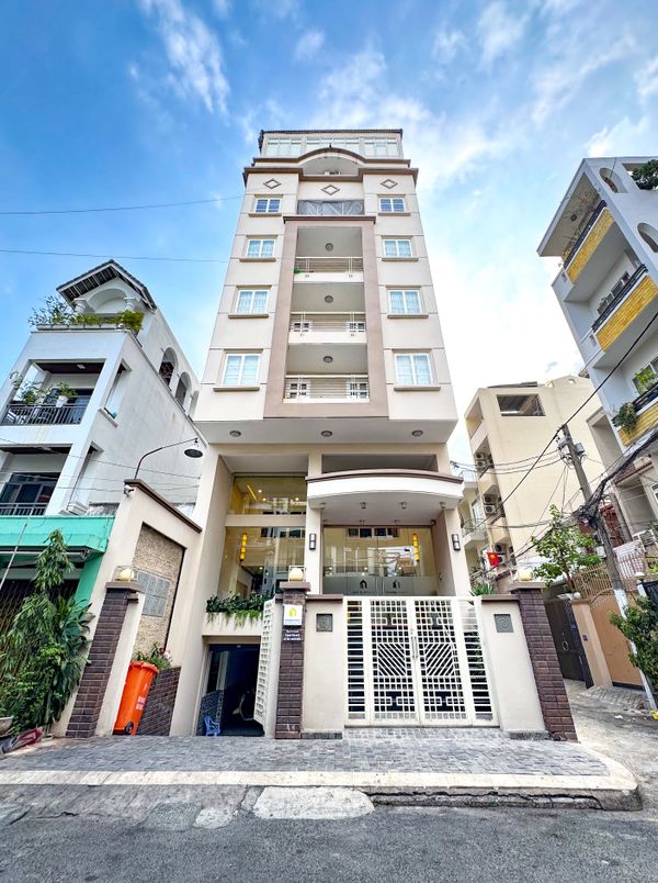 Lynh Apartment Hoàng Văn Thụ